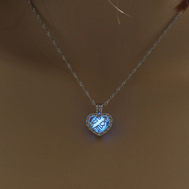 Best Mom Glow in the Dark Necklace